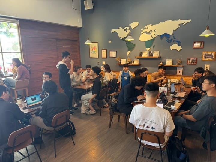 Cursor Meetup Tainan May 2026 - community moment 6